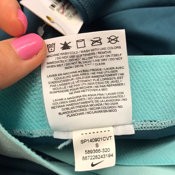 NOT FOR SALE - Nike x SoulCycle Pro Teal Capri Leggings - Picture 5 of 5